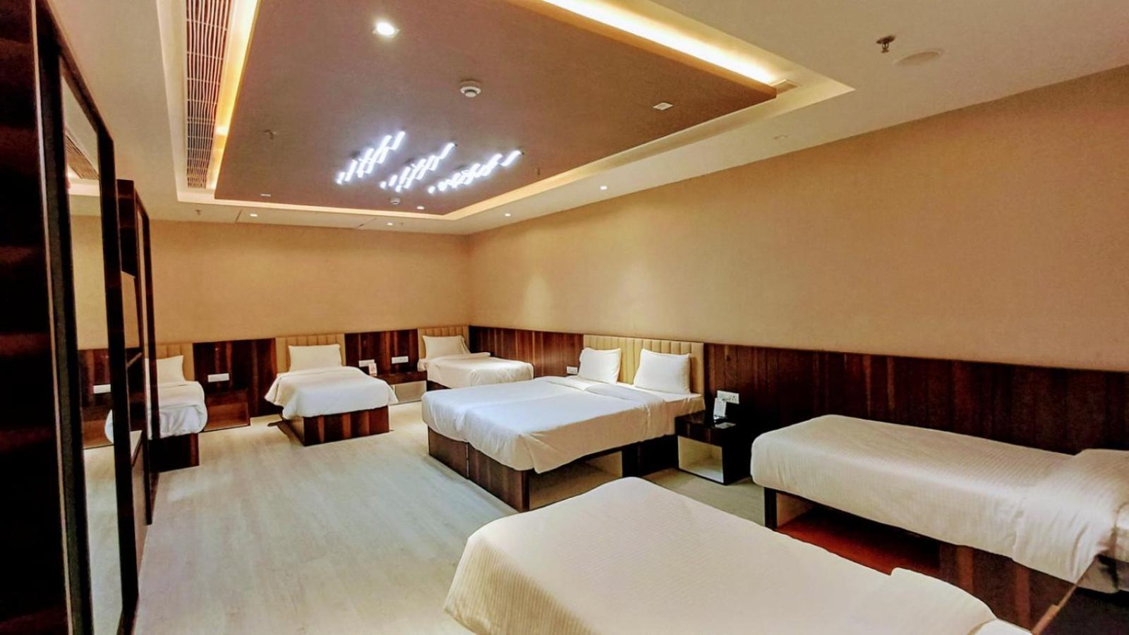 Enrise By Sayaji Nashik Otel Dış mekan fotoğraf