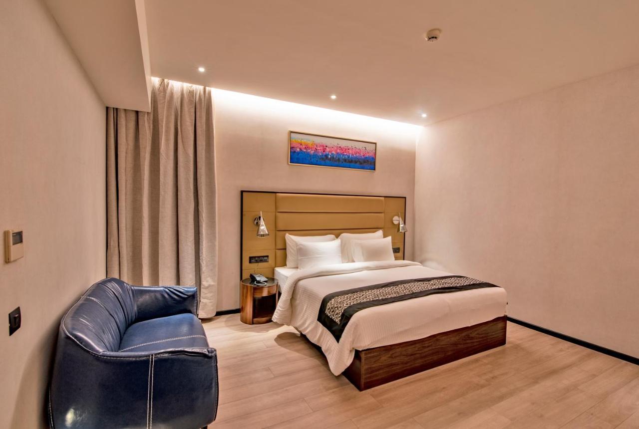 Enrise By Sayaji Nashik Otel Dış mekan fotoğraf